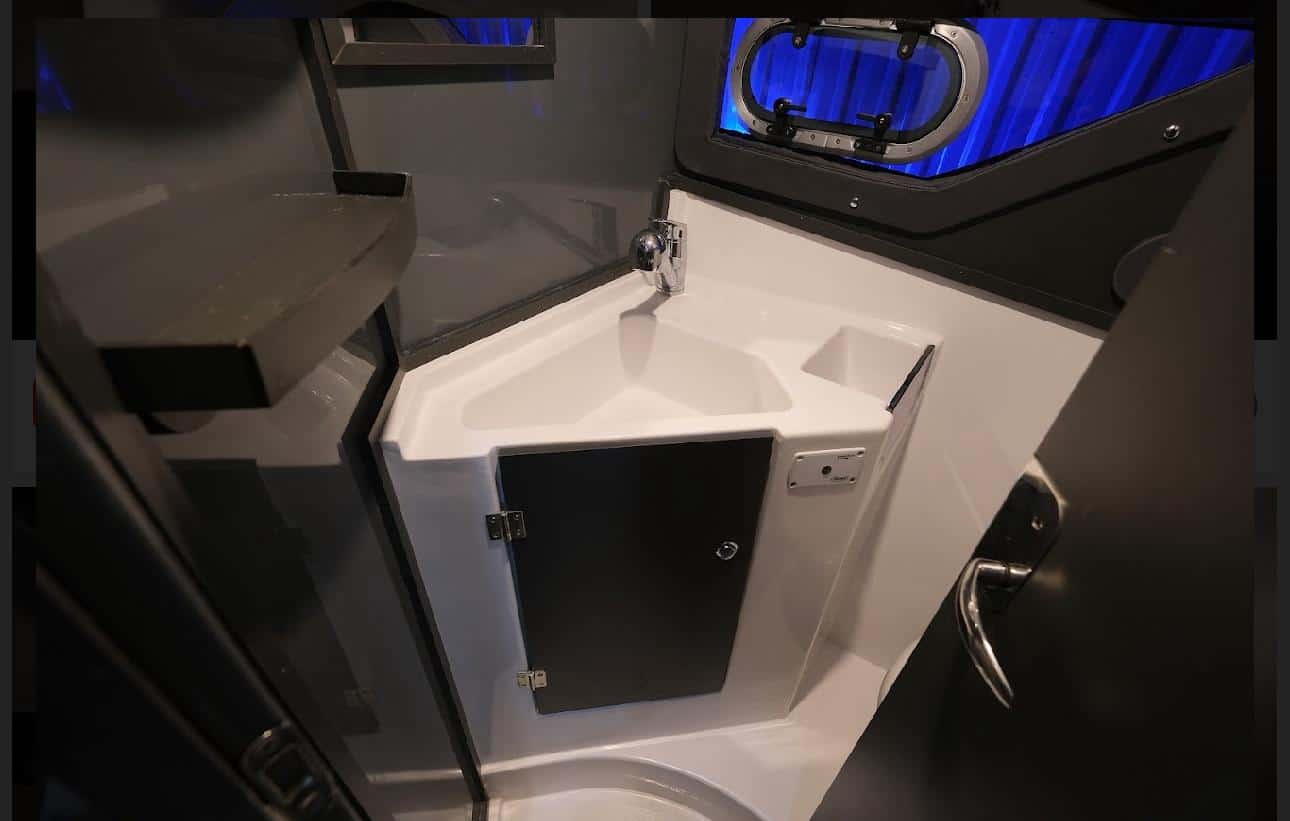 8,75 Floating Star bagno
